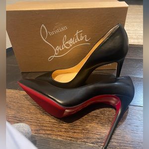 Christian Louboutin Red Bottoms size 39